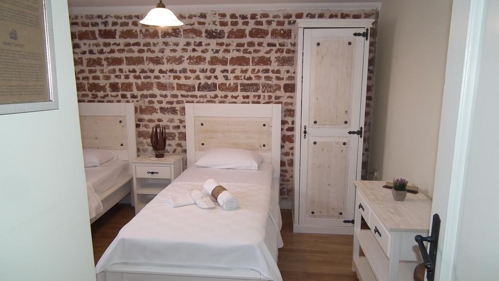 Gizemli Konak Ayvalı Exterior foto