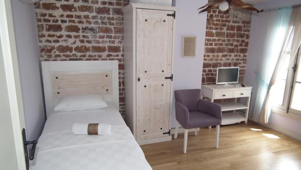Gizemli Konak Ayvalı Habitación foto
