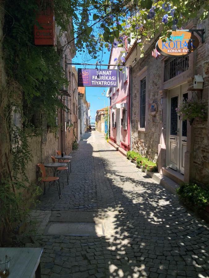 Gizemli Konak Ayvalı Exterior foto
