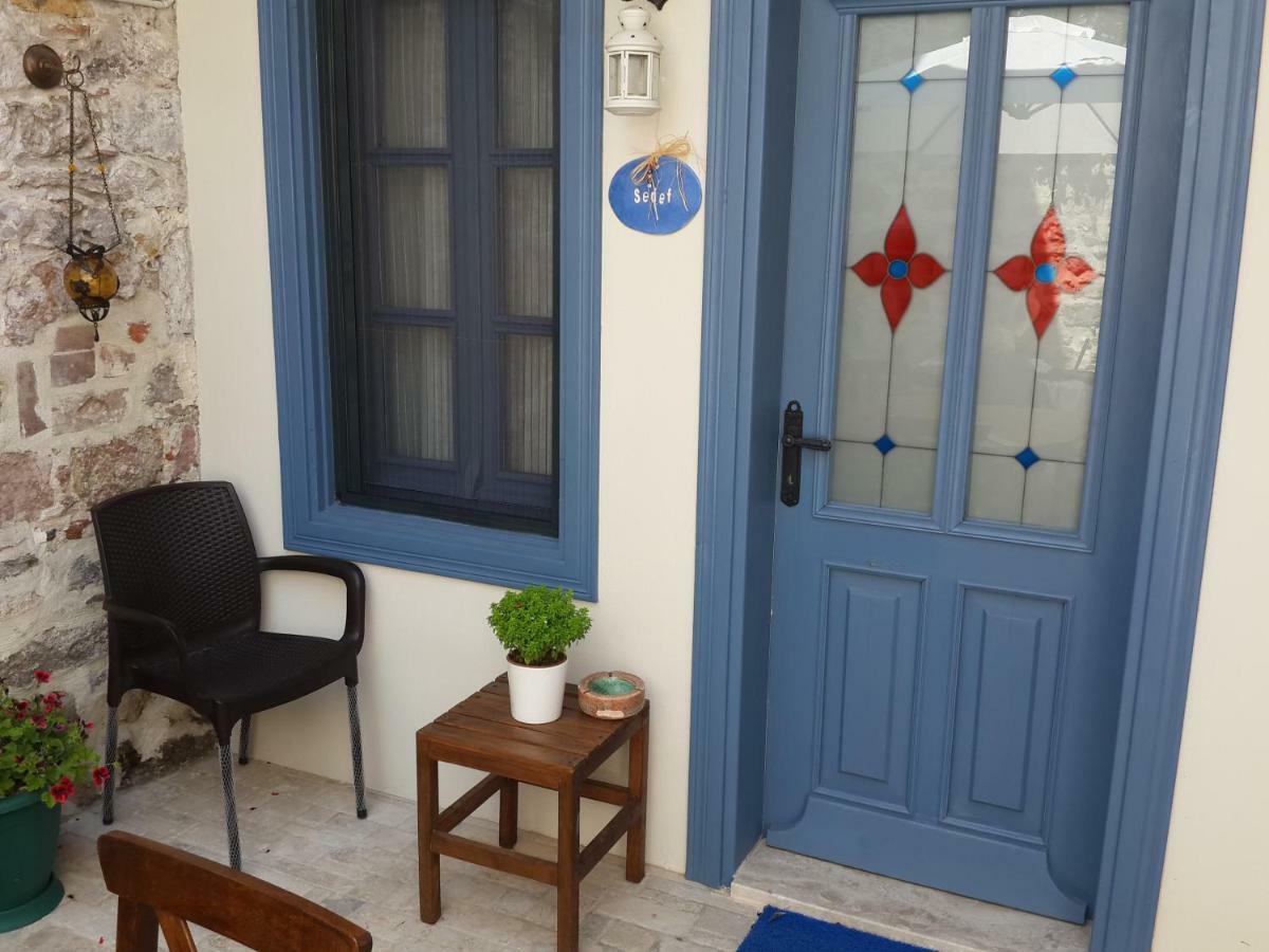 Gizemli Konak Ayvalı Exterior foto